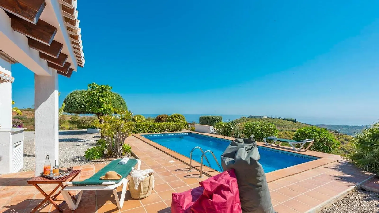 Villa Cala Chica Cajiz By Ruralidays Cajís